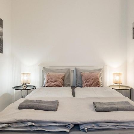 Industrial Fantasy Apartment Budapeszt Zewnętrze zdjęcie