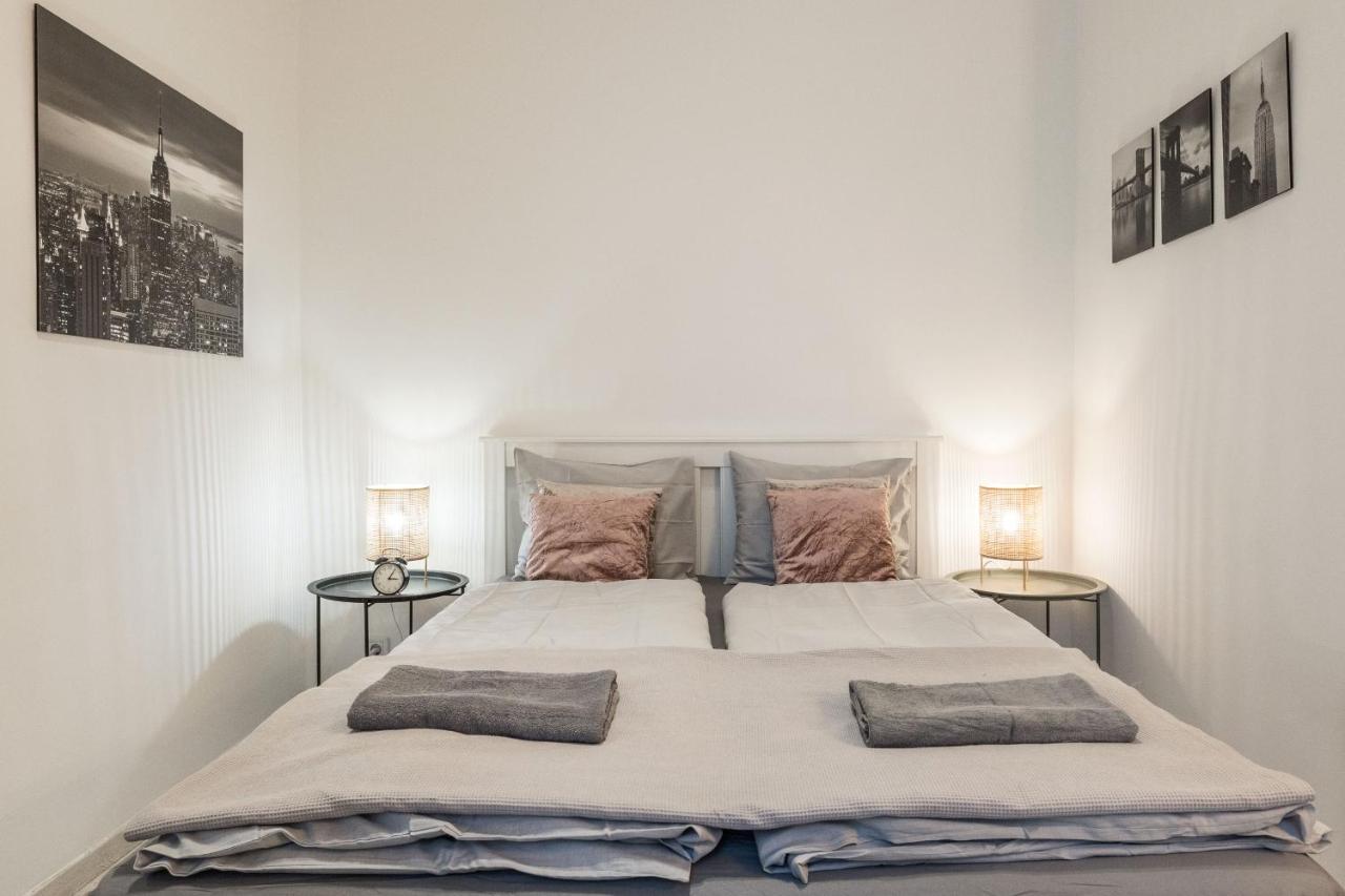 Industrial Fantasy Apartment Budapeszt Zewnętrze zdjęcie
